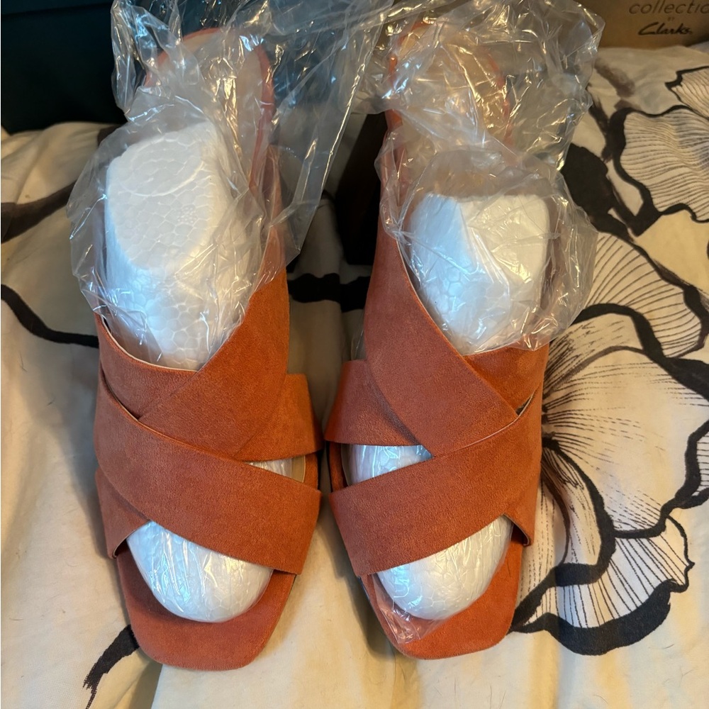 Cupid coral suede heels size 8.5